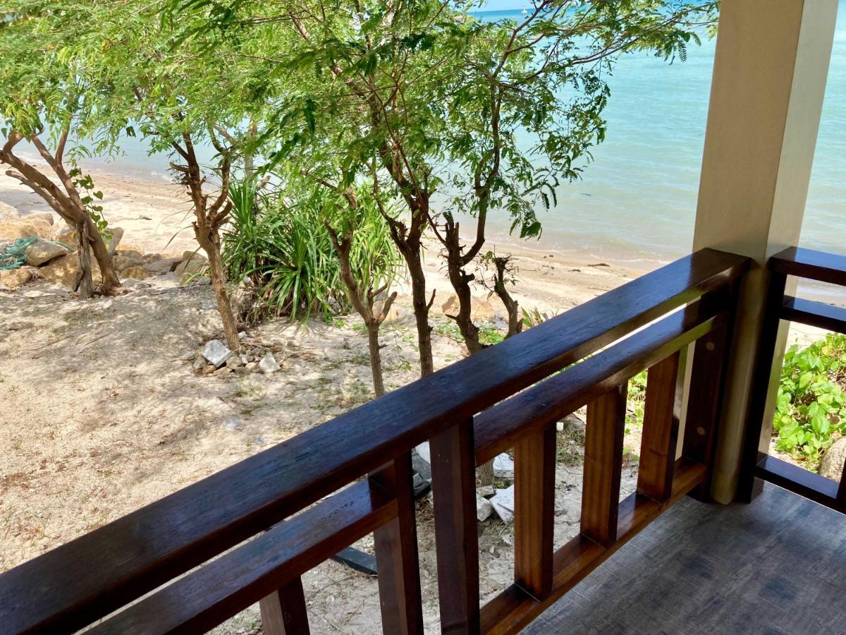 Absolute Beachfront Villas Baan Tai Exterior foto
