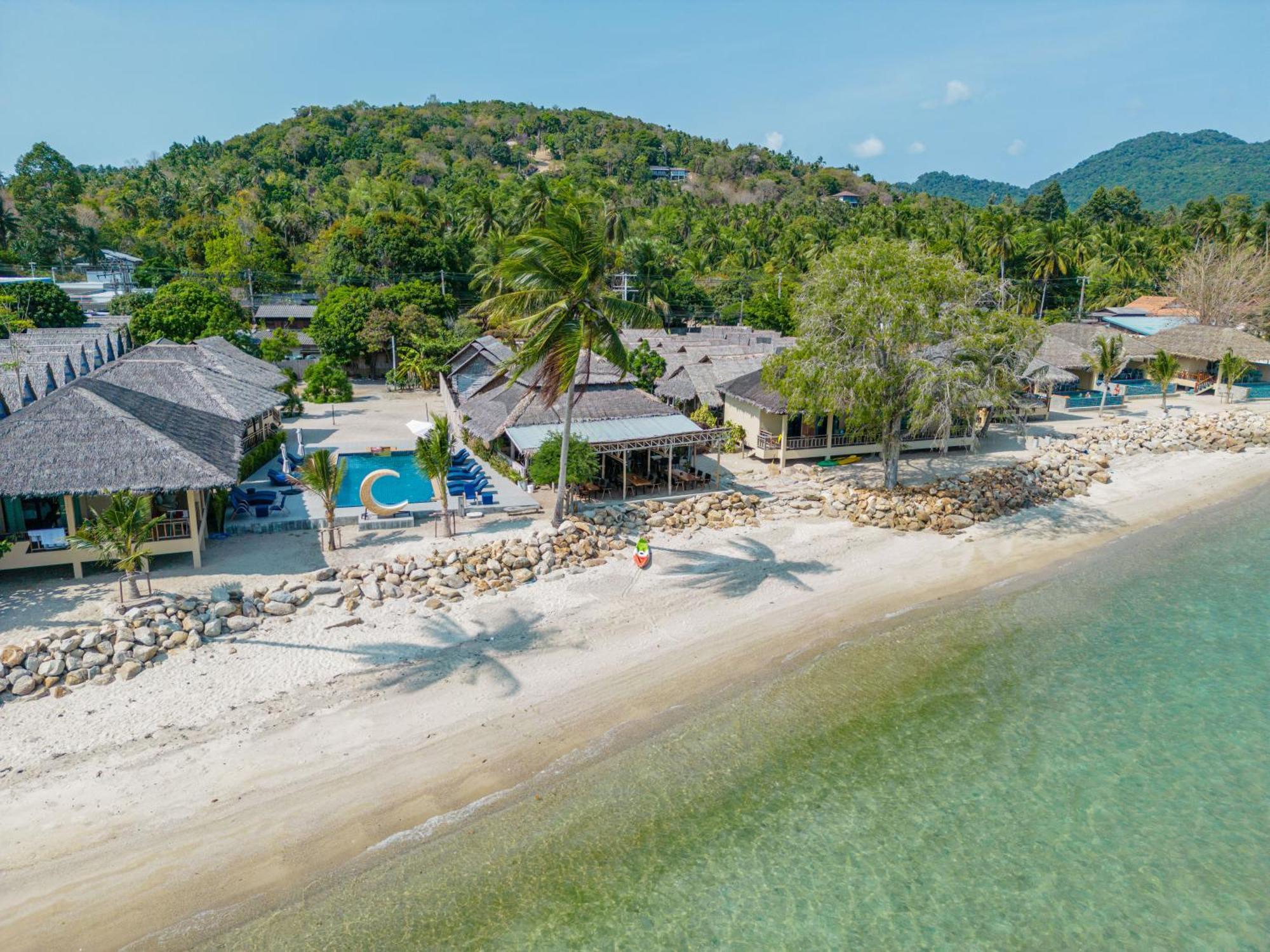 Absolute Beachfront Villas Baan Tai Exterior foto